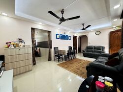 tampines-ville photo thumbnail #1